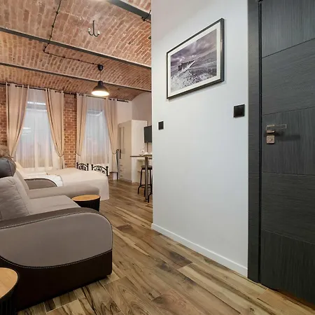 Nowoczesne W Centrum Poznania By Renters Lägenhet *